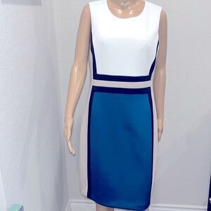 Nwt Calvin Klein slimming design color block dress. 91% poly, 9% spandex. Lined